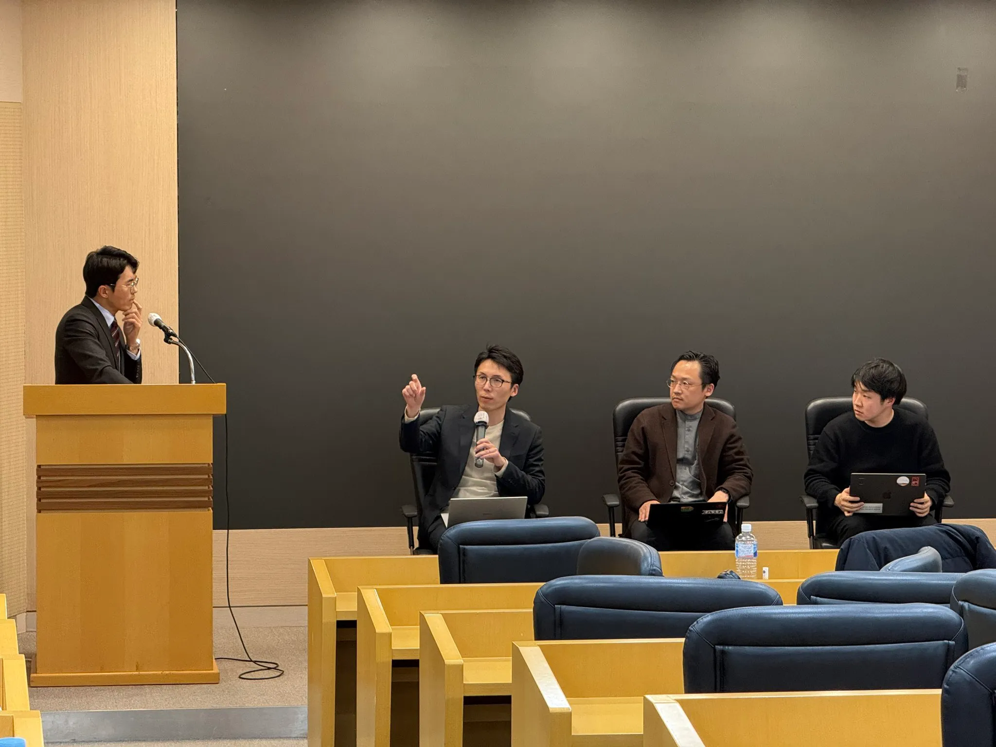 Discussion at SNU